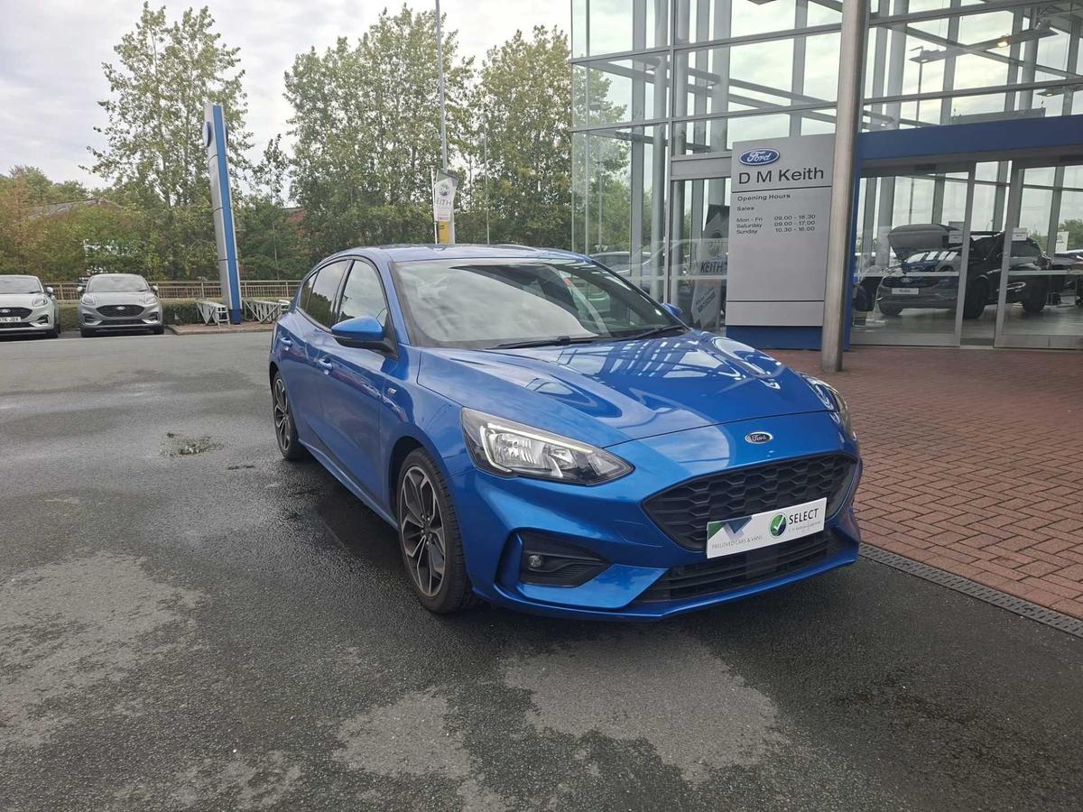 Main listing image - Ford Focus