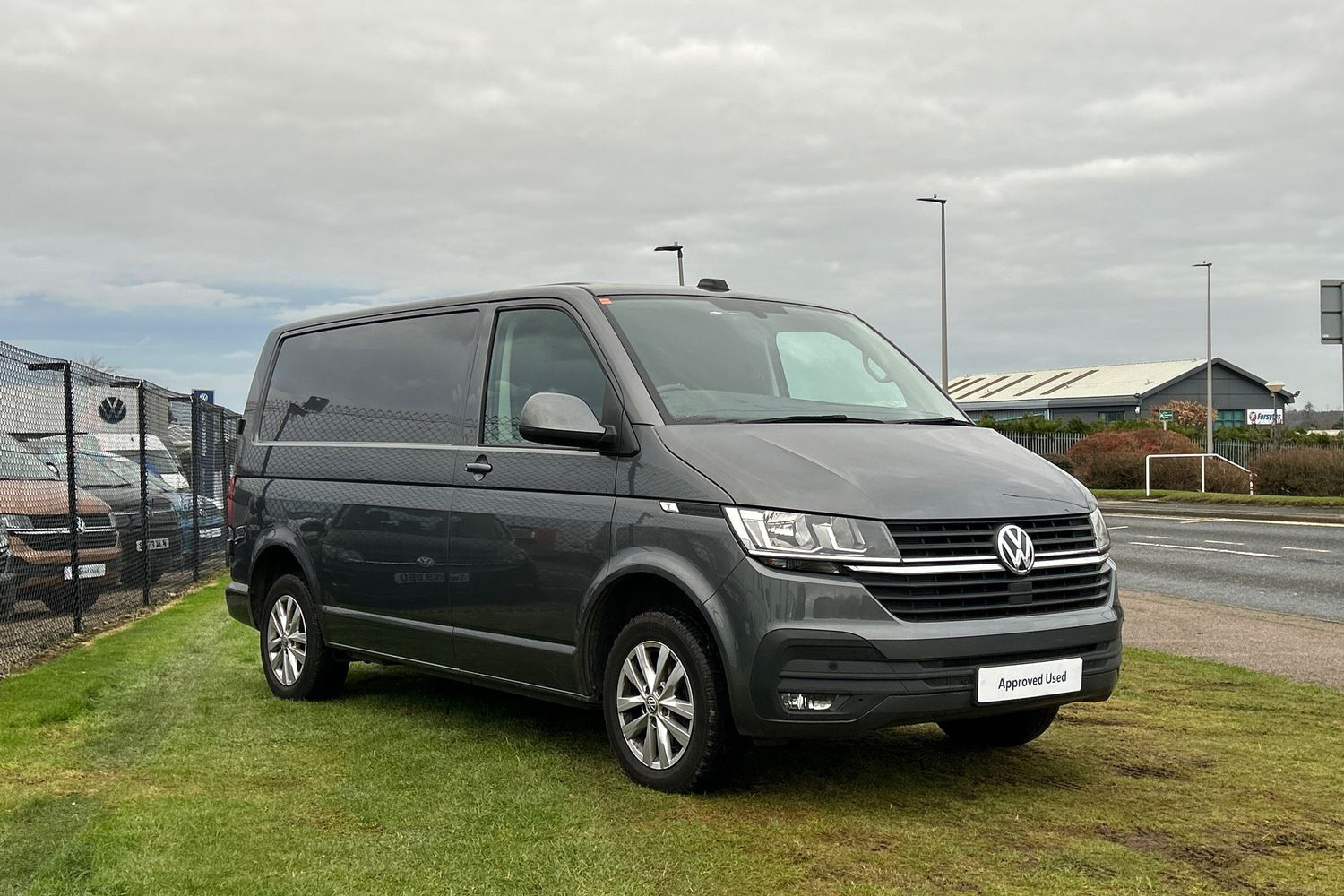 Main listing image - Volkswagen Transporter