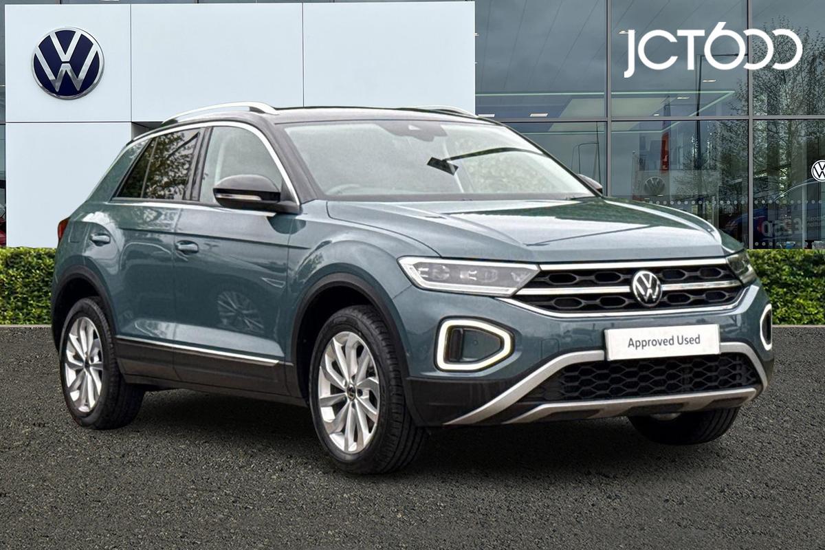 Main listing image - Volkswagen T-Roc