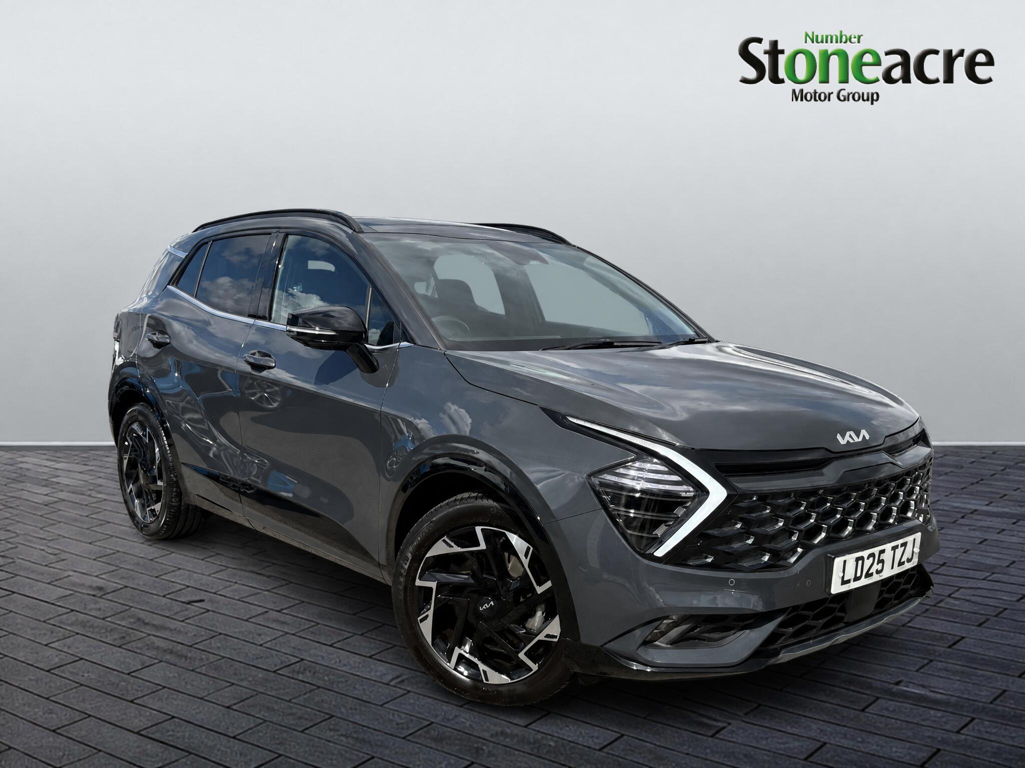 Main listing image - Kia Sportage