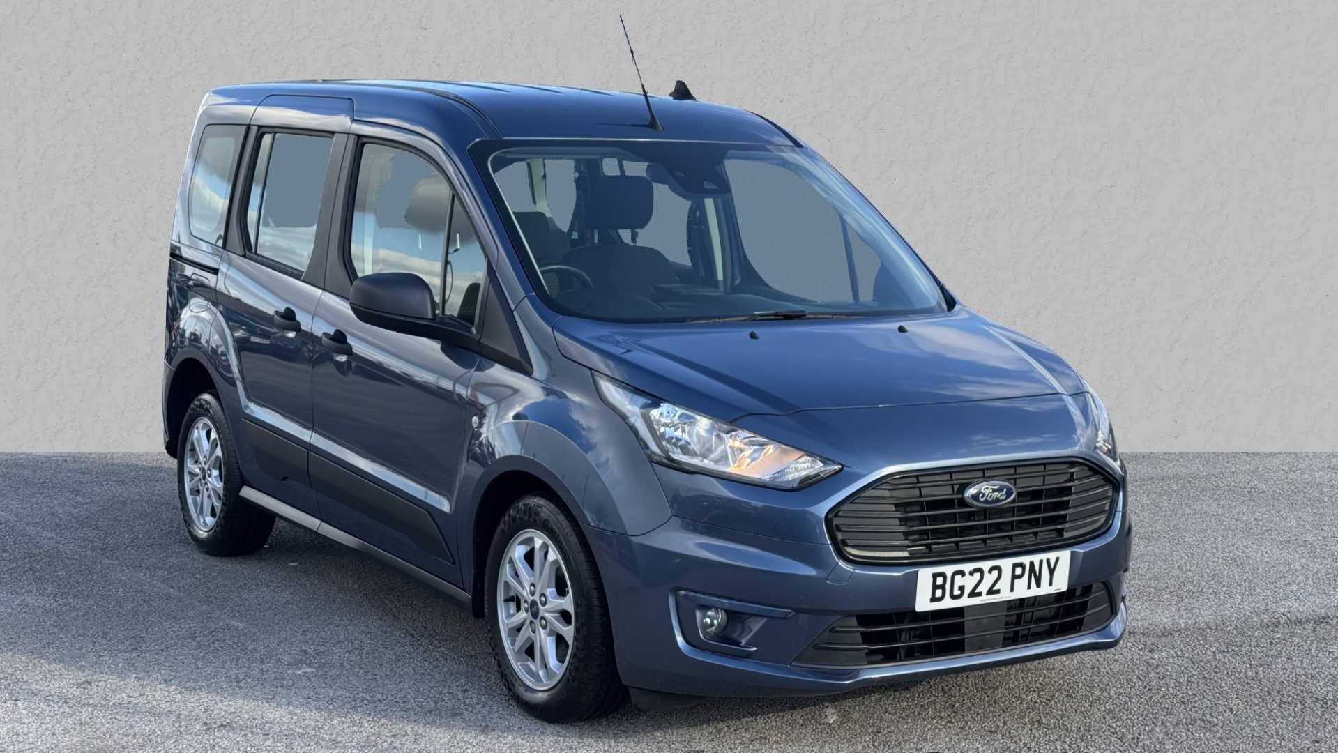 Main listing image - Ford Tourneo Connect