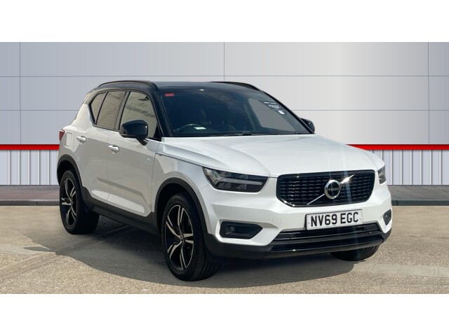 Main listing image - Volvo XC40