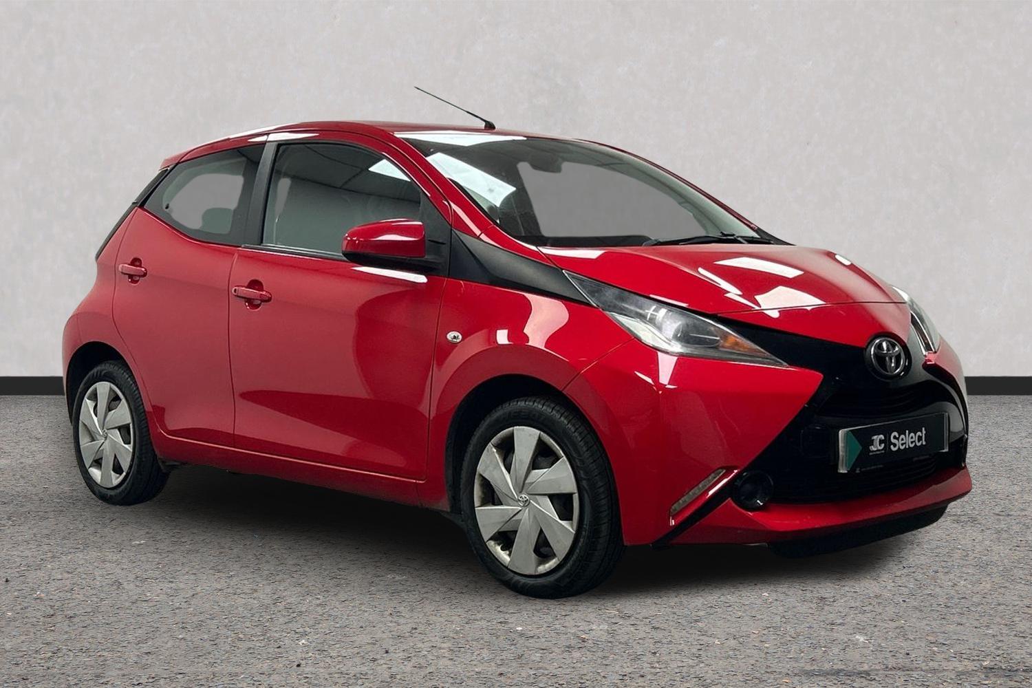 Main listing image - Toyota Aygo