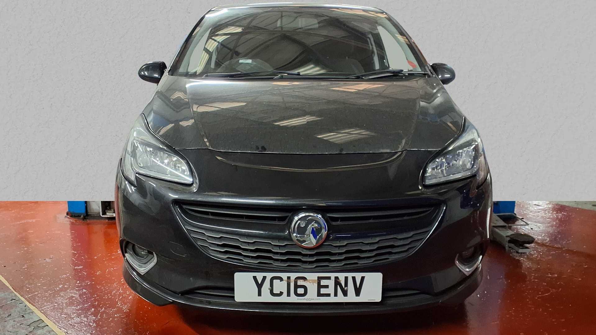 Main listing image - Vauxhall Corsa