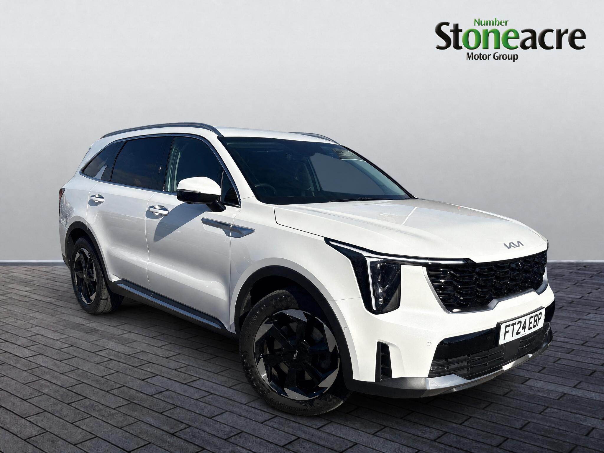 Main listing image - Kia Sorento