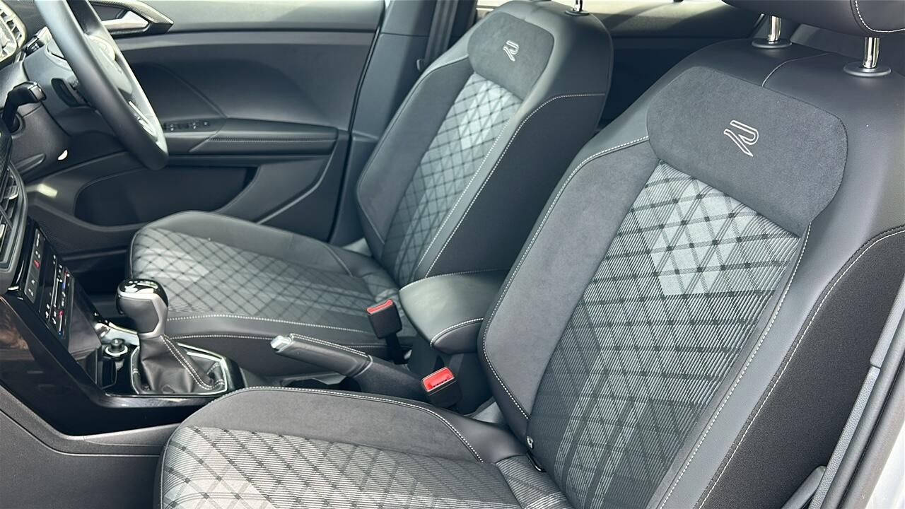 Main listing image - Volkswagen T-Cross