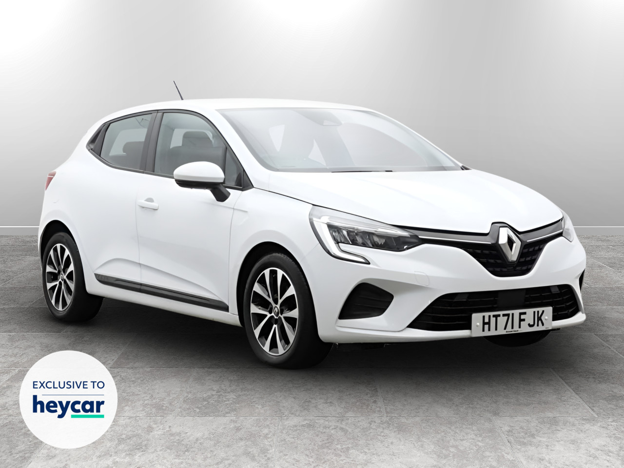 Main listing image - Renault Clio