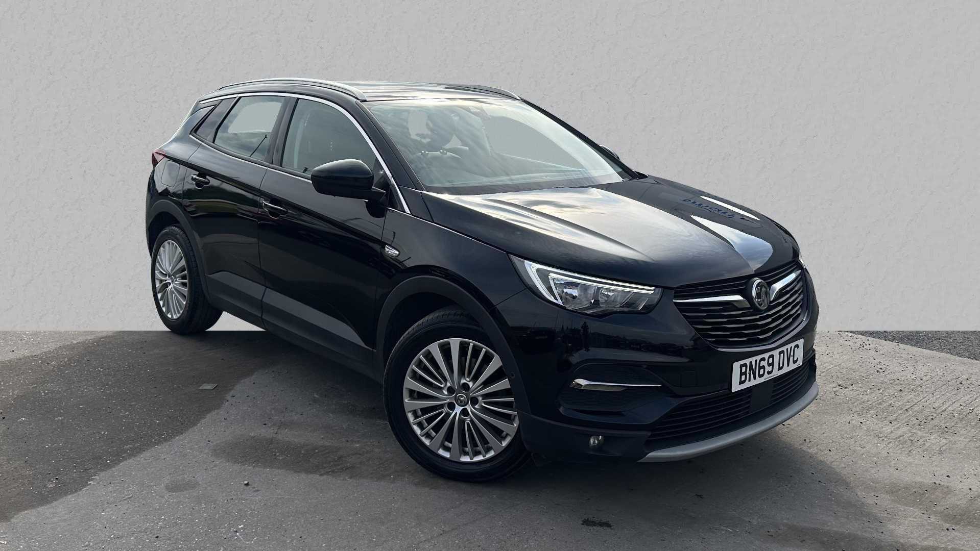 Main listing image - Vauxhall Grandland X