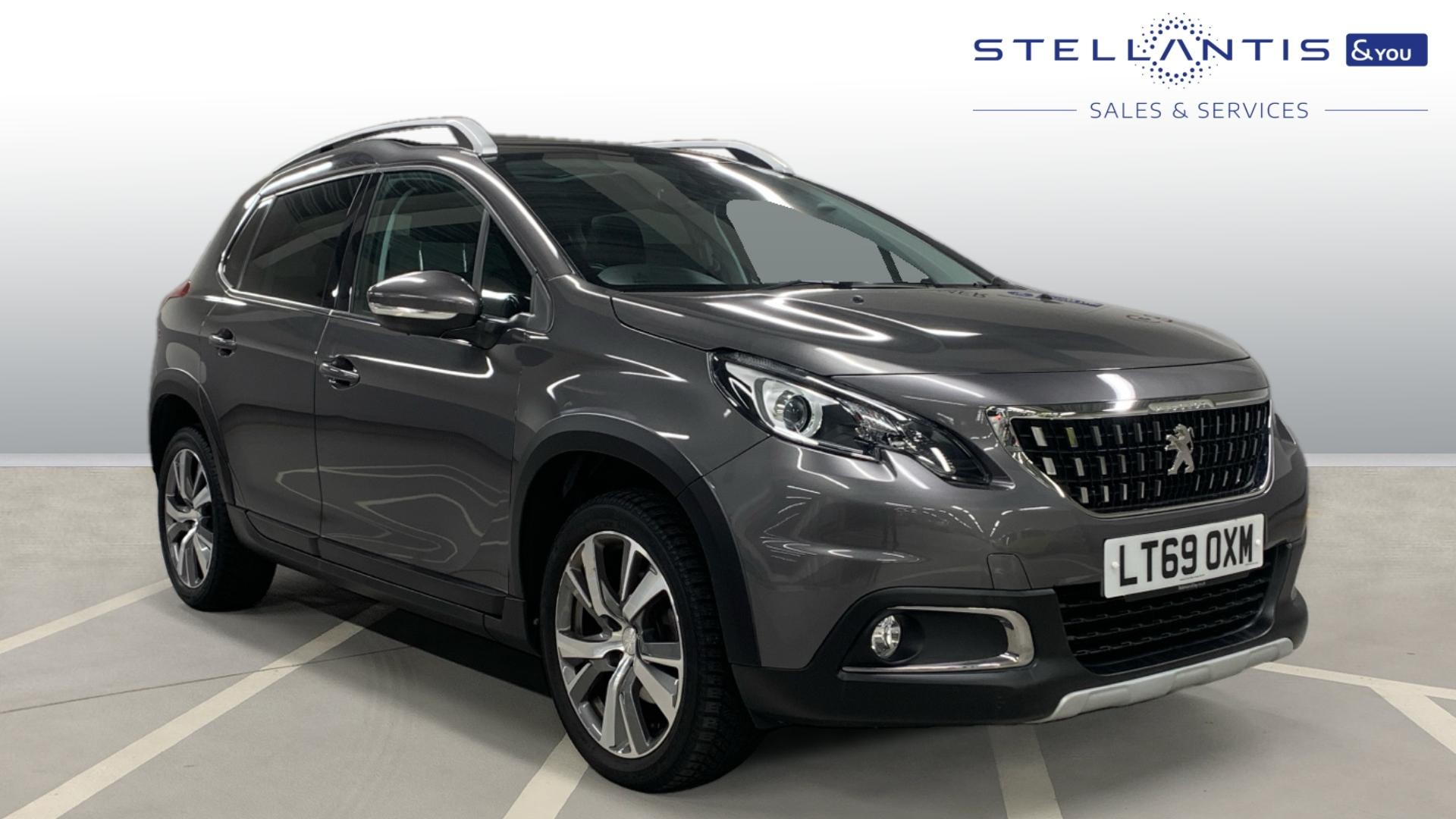 Main listing image - Peugeot 2008