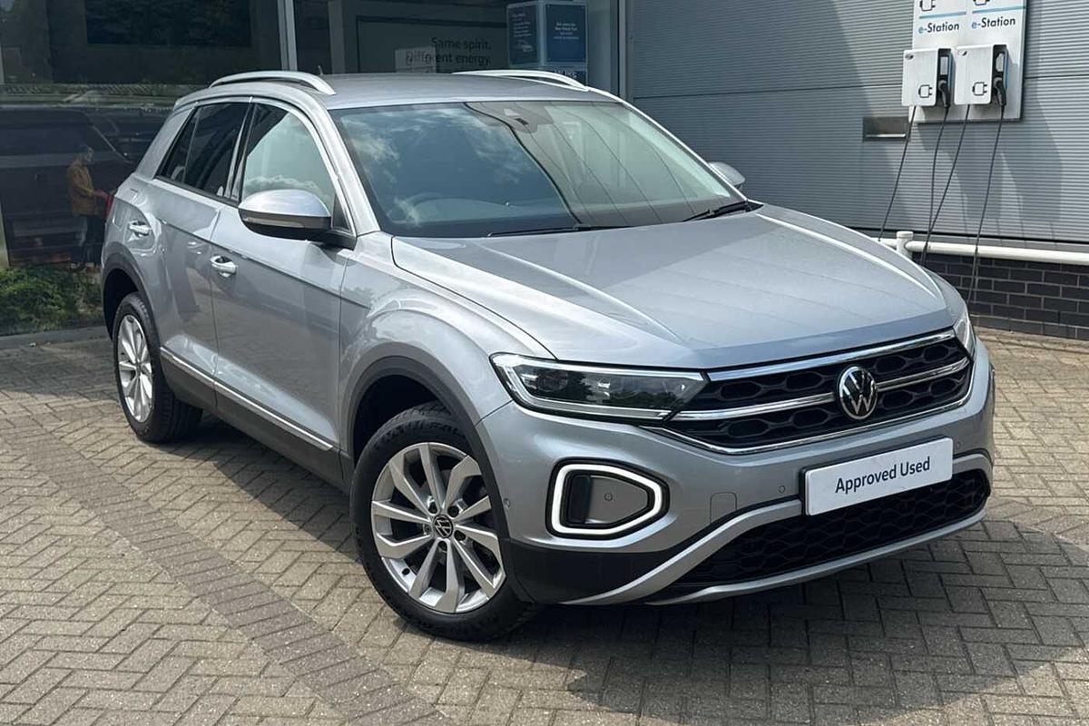 Main listing image - Volkswagen T-Roc
