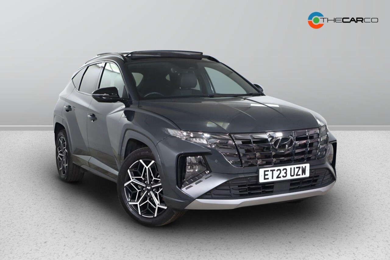 Main listing image - Hyundai Tucson