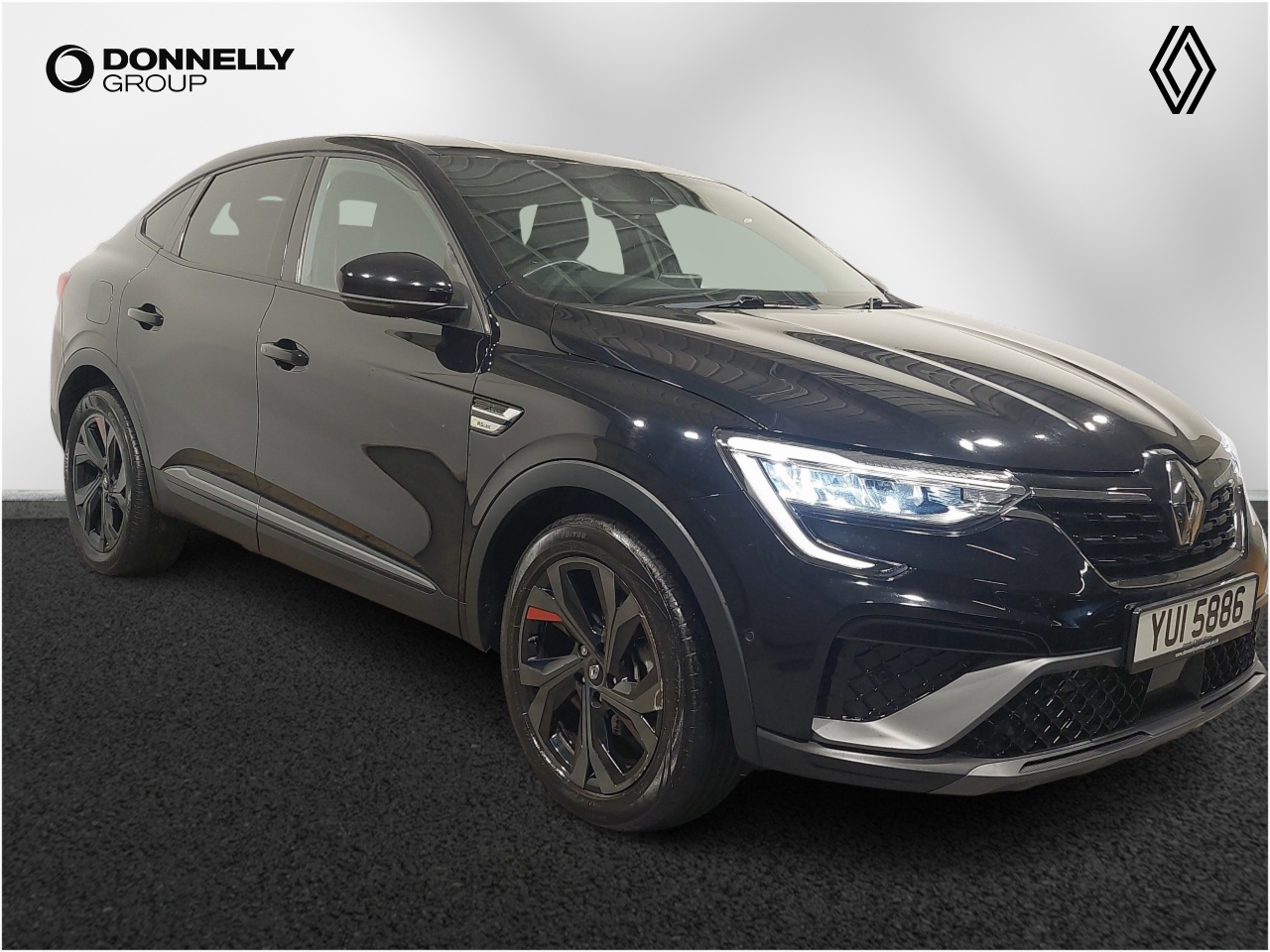 Main listing image - Renault Arkana