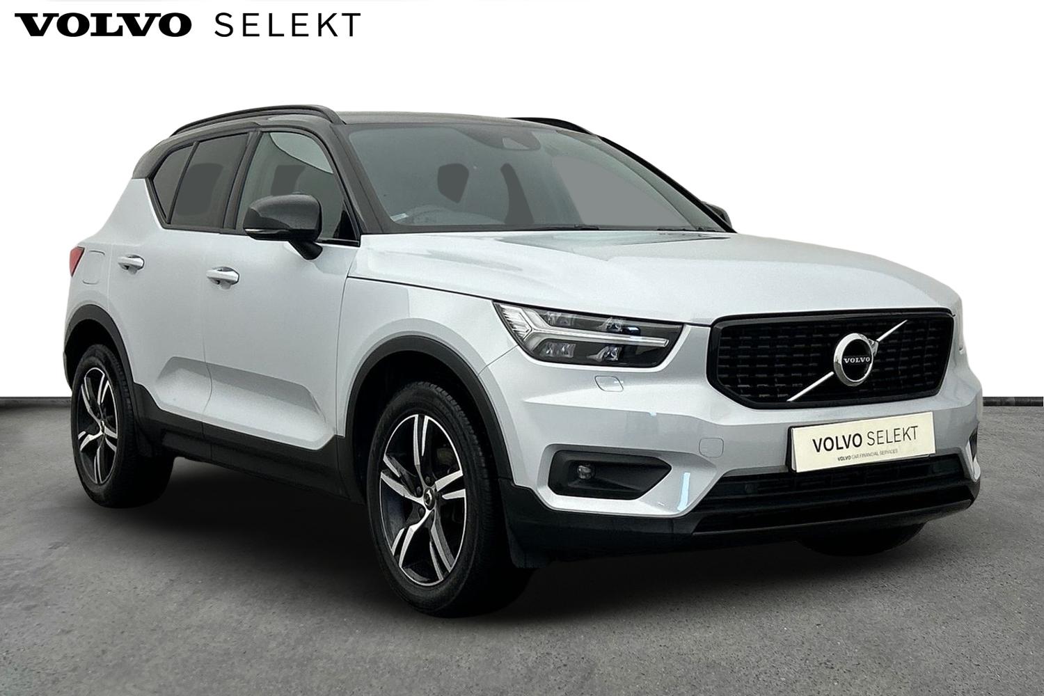 Main listing image - Volvo XC40