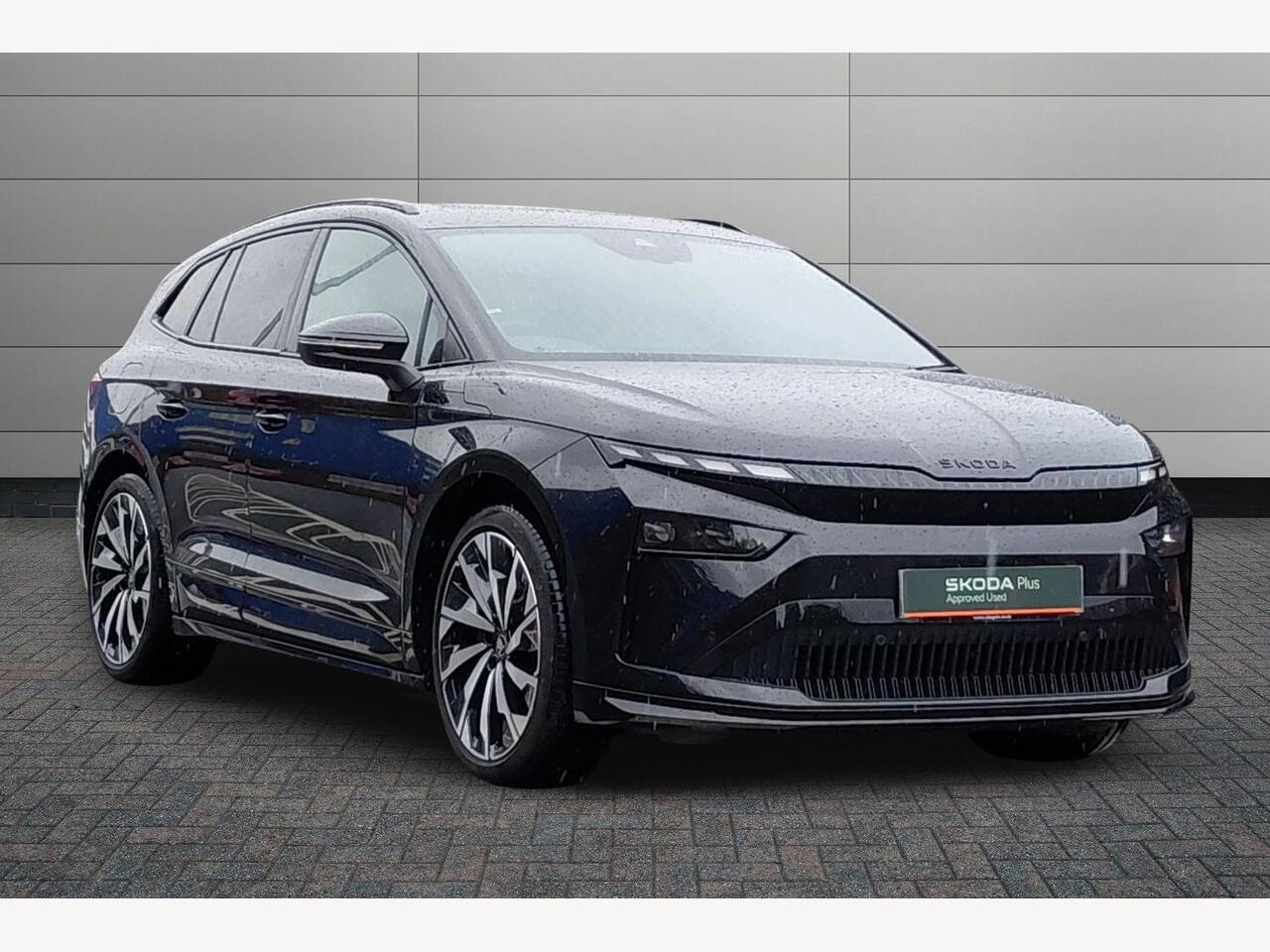 Main listing image - Skoda Enyaq