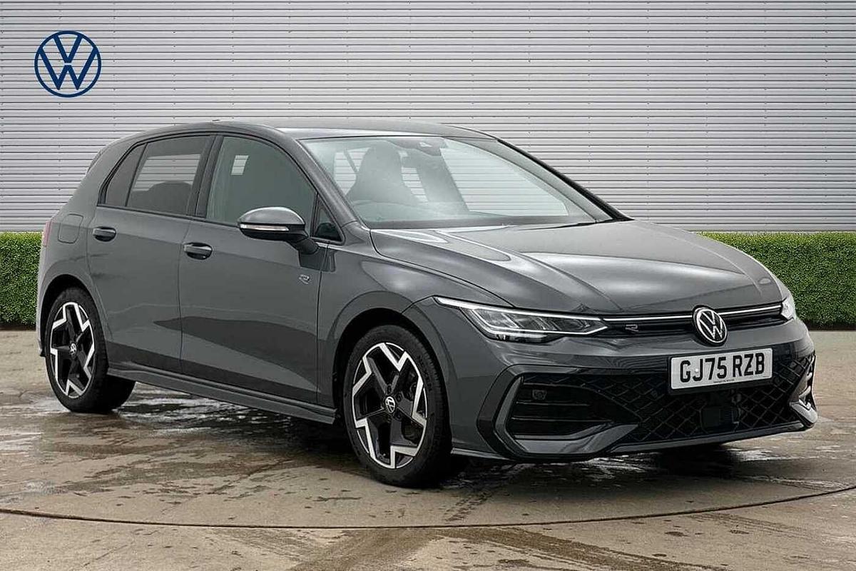 Main listing image - Volkswagen Golf