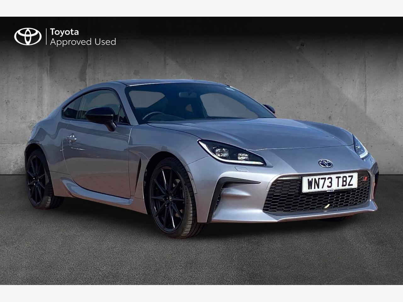 Main listing image - Toyota GR86