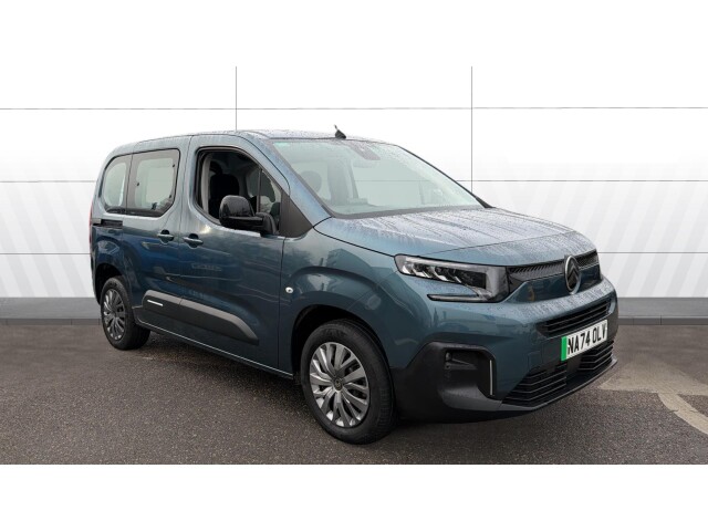 Main listing image - Citroen e-Berlingo