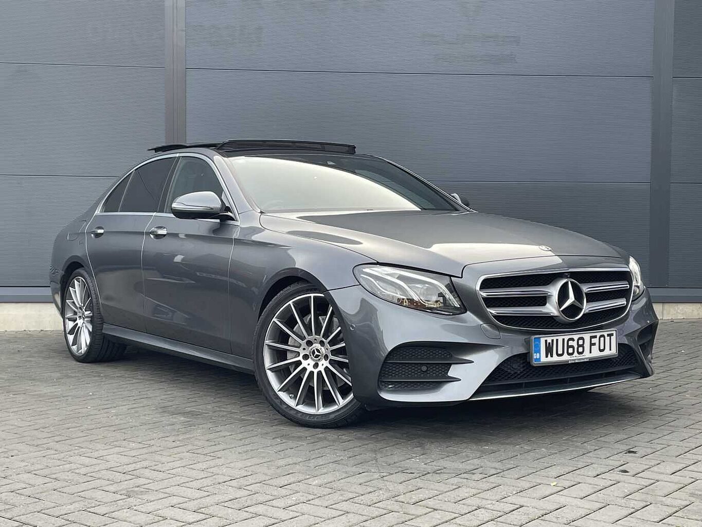 Main listing image - Mercedes-Benz E-Class