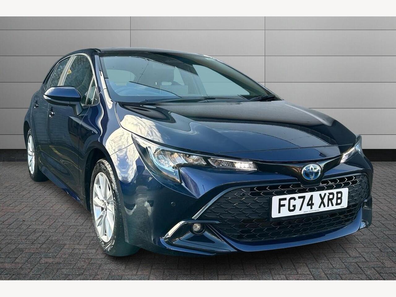 Main listing image - Toyota Corolla