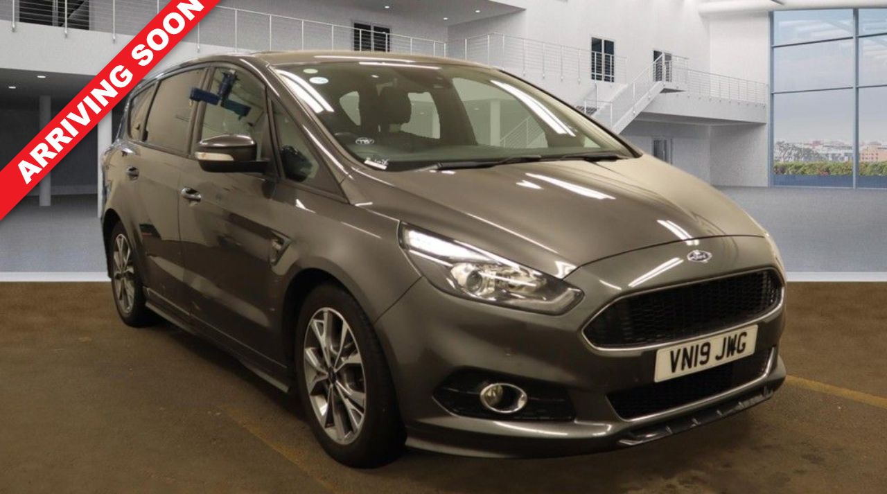 Main listing image - Ford S-MAX