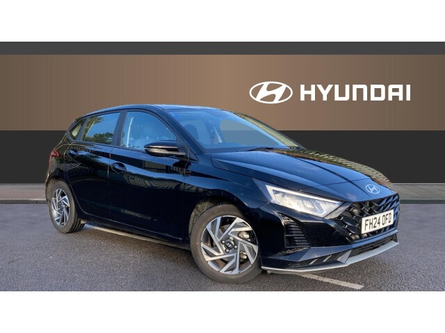 Main listing image - Hyundai i20