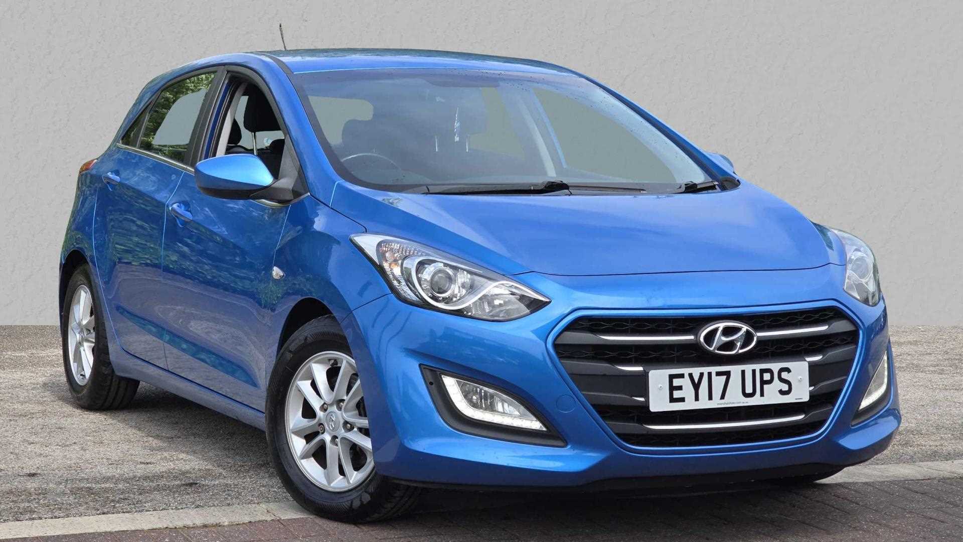 Main listing image - Hyundai i30