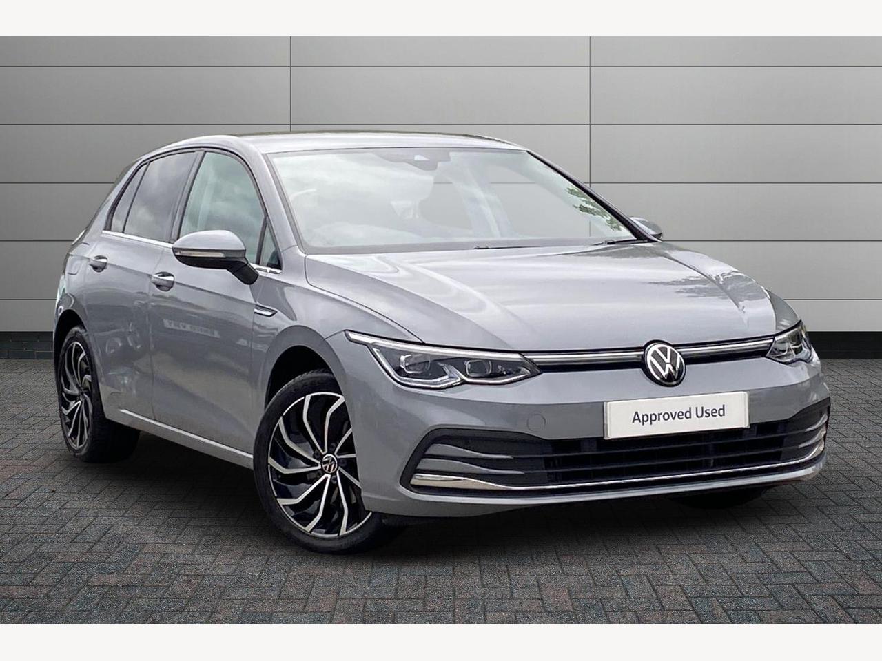 Main listing image - Volkswagen Golf