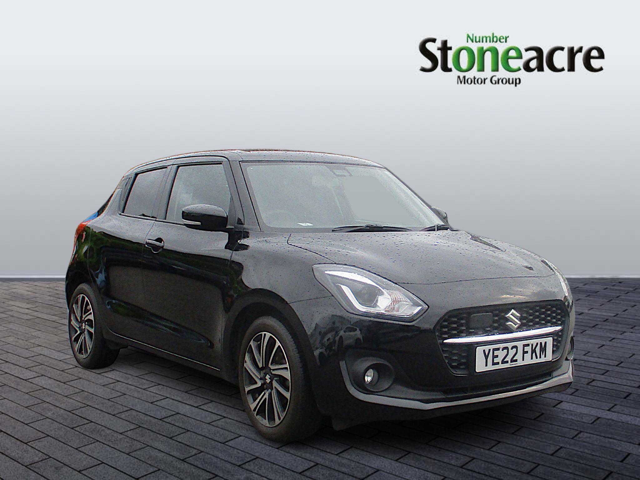 Main listing image - Suzuki Swift