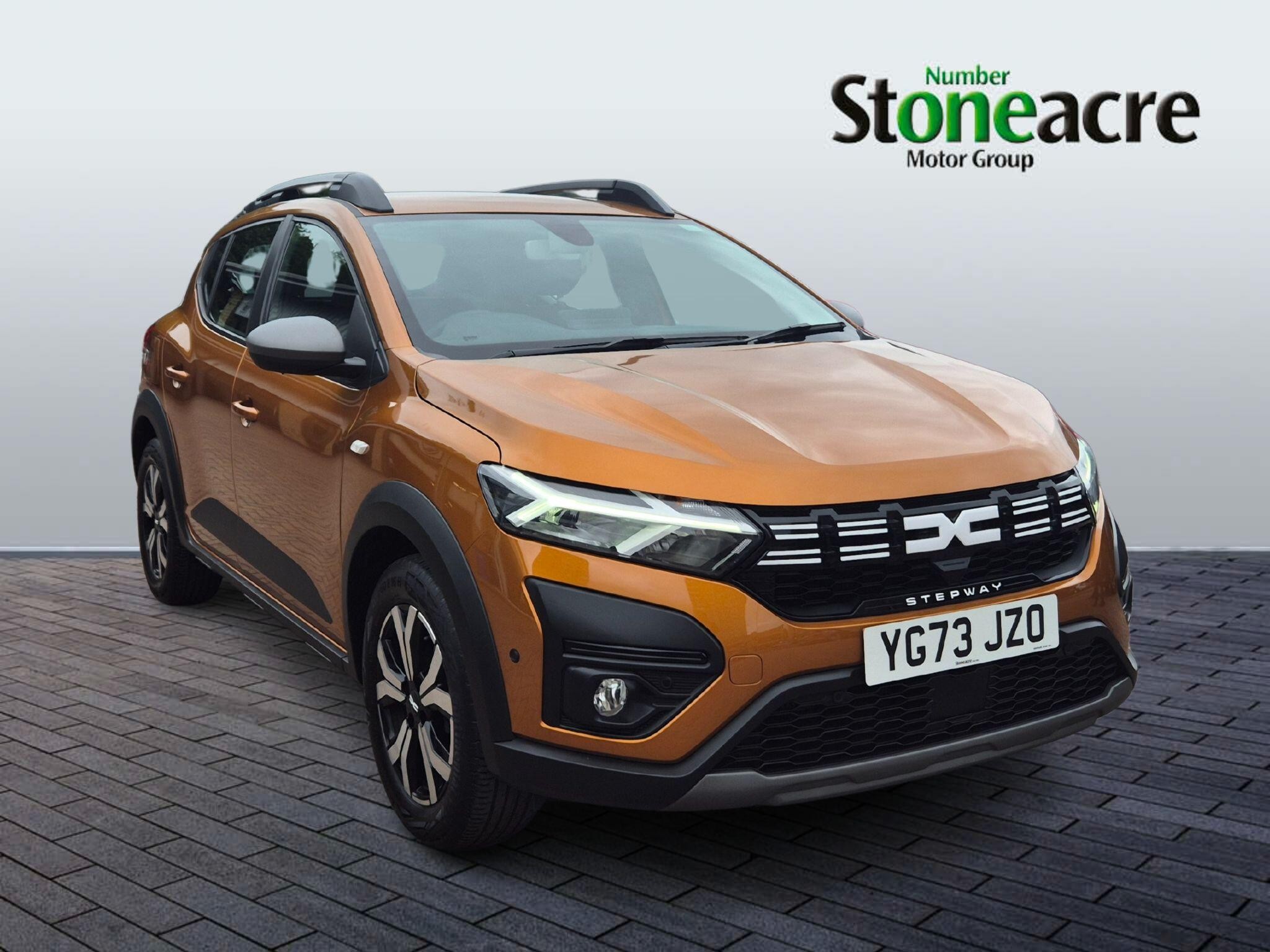 Main listing image - Dacia Sandero Stepway