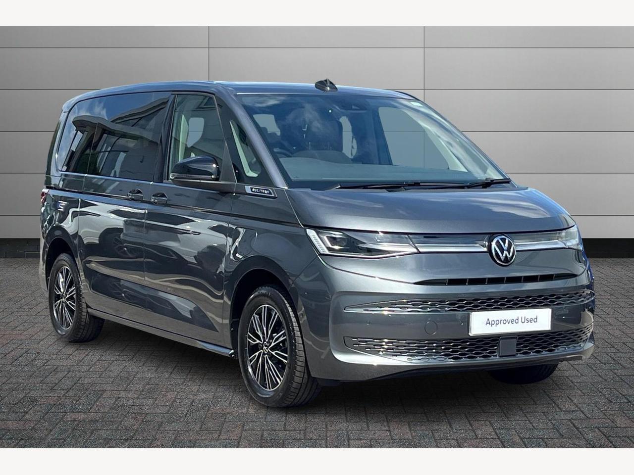 Main listing image - Volkswagen Multivan