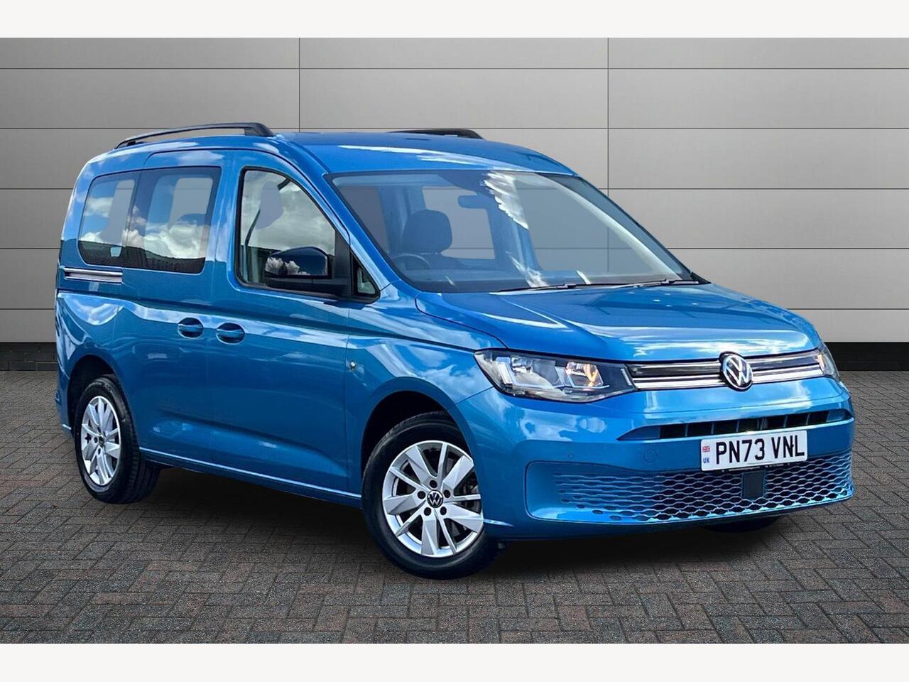 Main listing image - Volkswagen Caddy