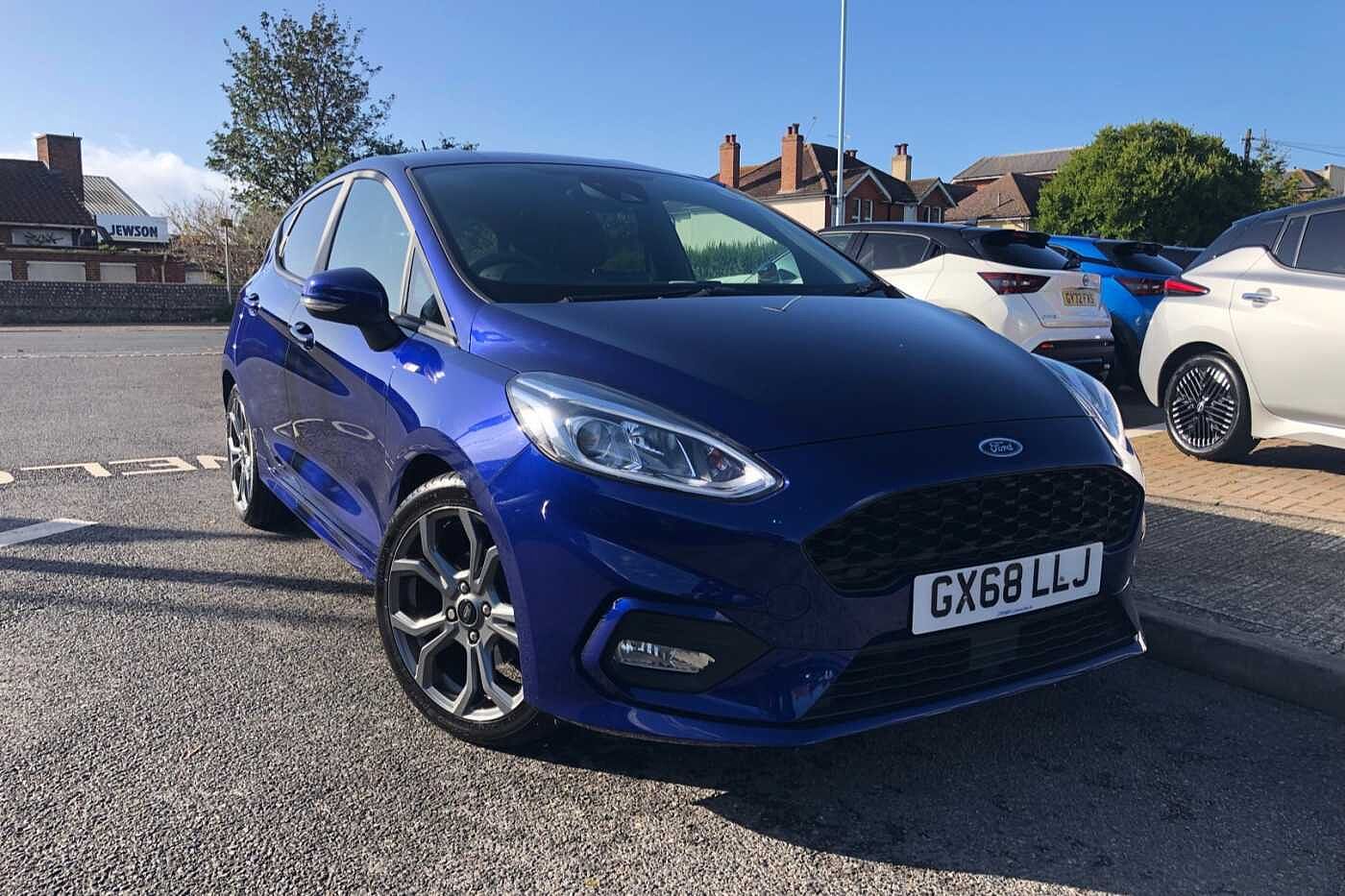 Main listing image - Ford Fiesta