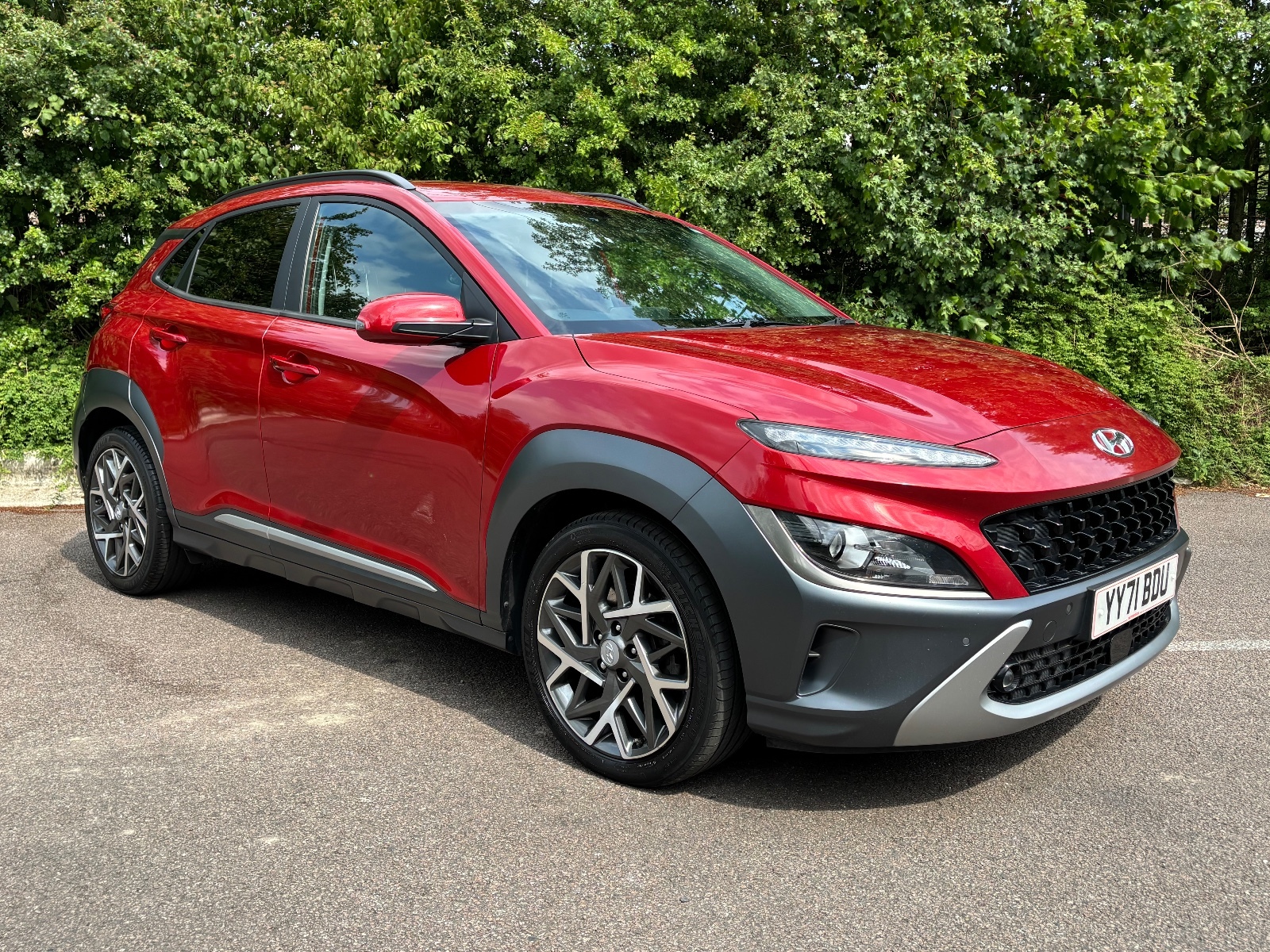 Main listing image - Hyundai Kona
