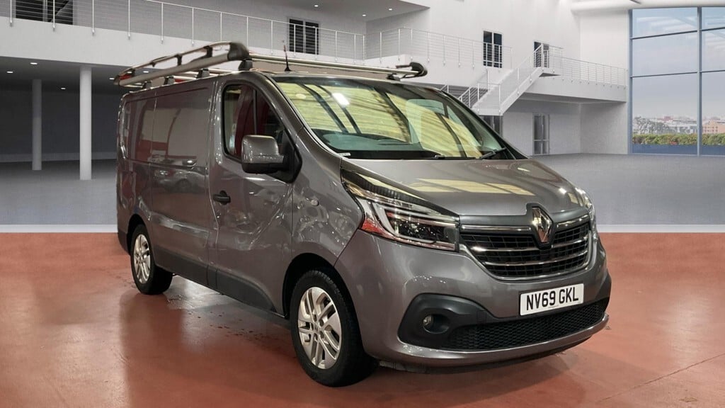 Main listing image - Renault Trafic