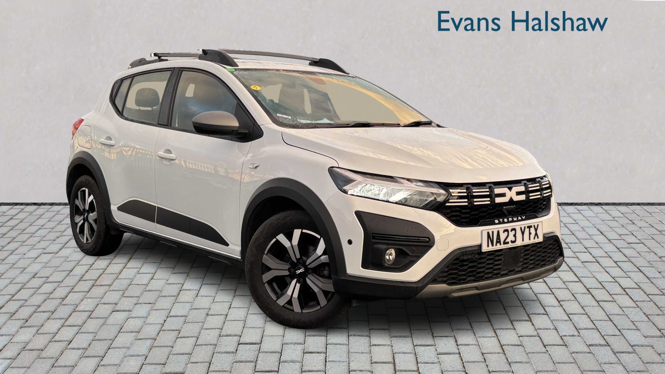 Main listing image - Dacia Sandero Stepway