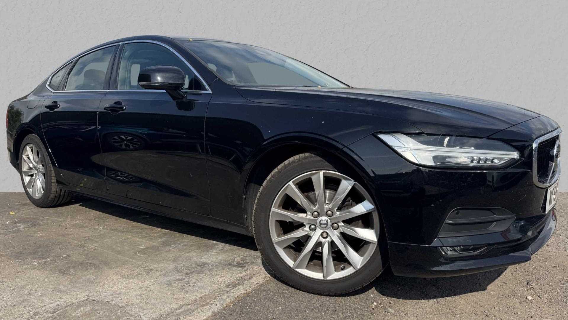 Main listing image - Volvo S90