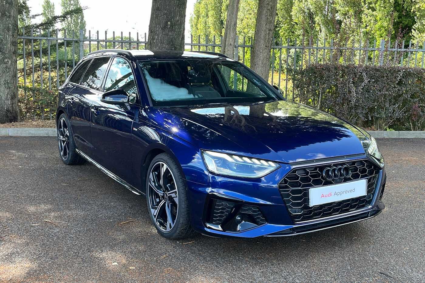 Main listing image - Audi A4 Avant