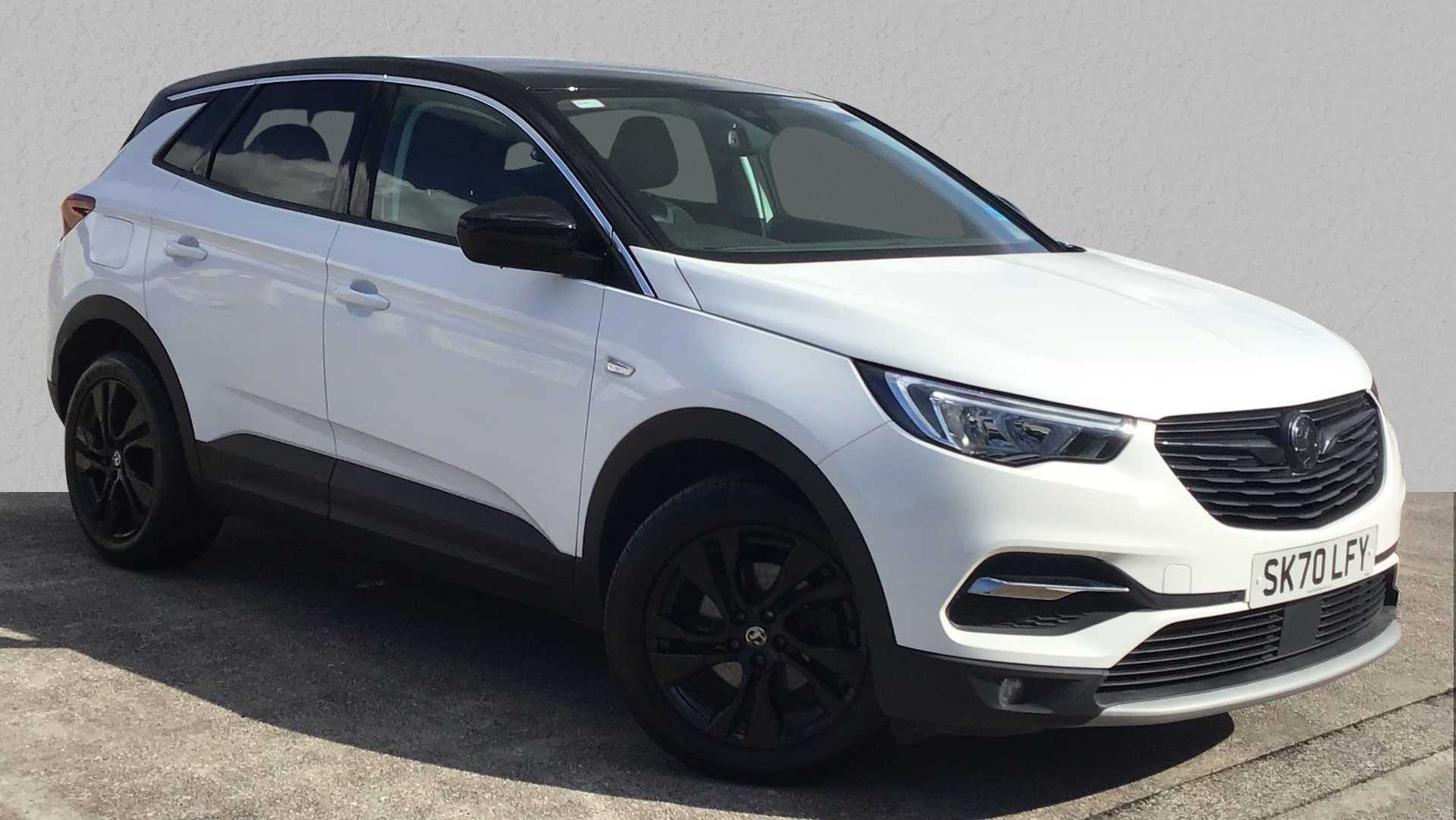 Main listing image - Vauxhall Grandland X