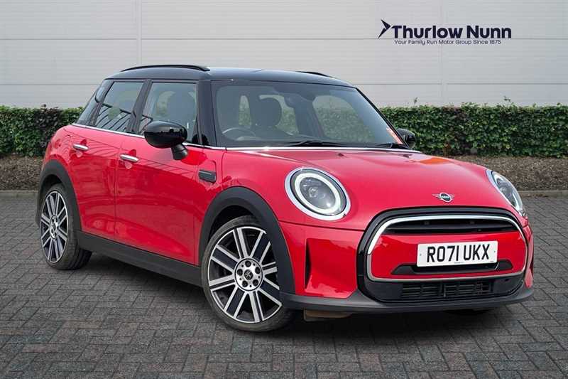 Main listing image - MINI Hatchback 5dr