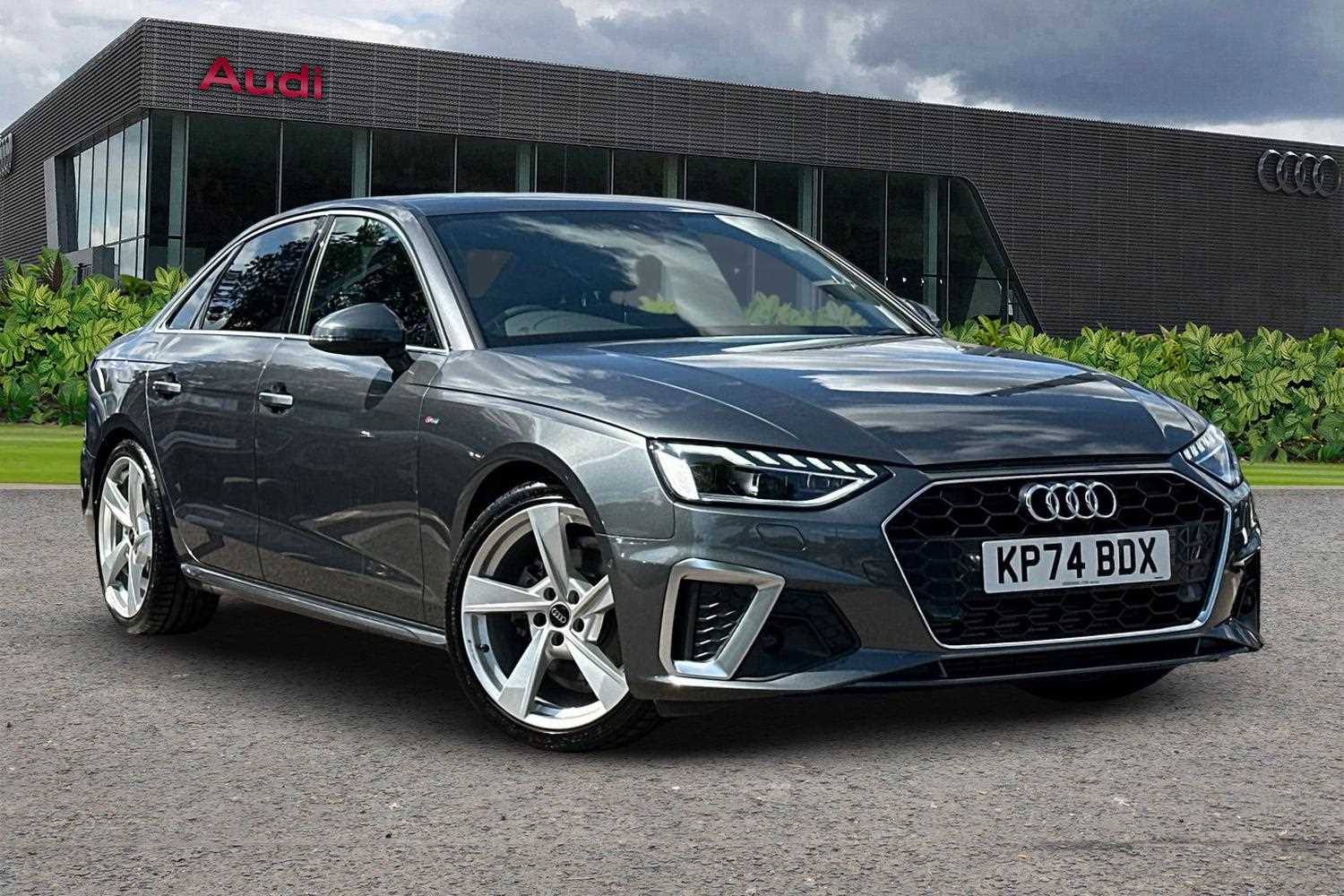 Main listing image - Audi A4