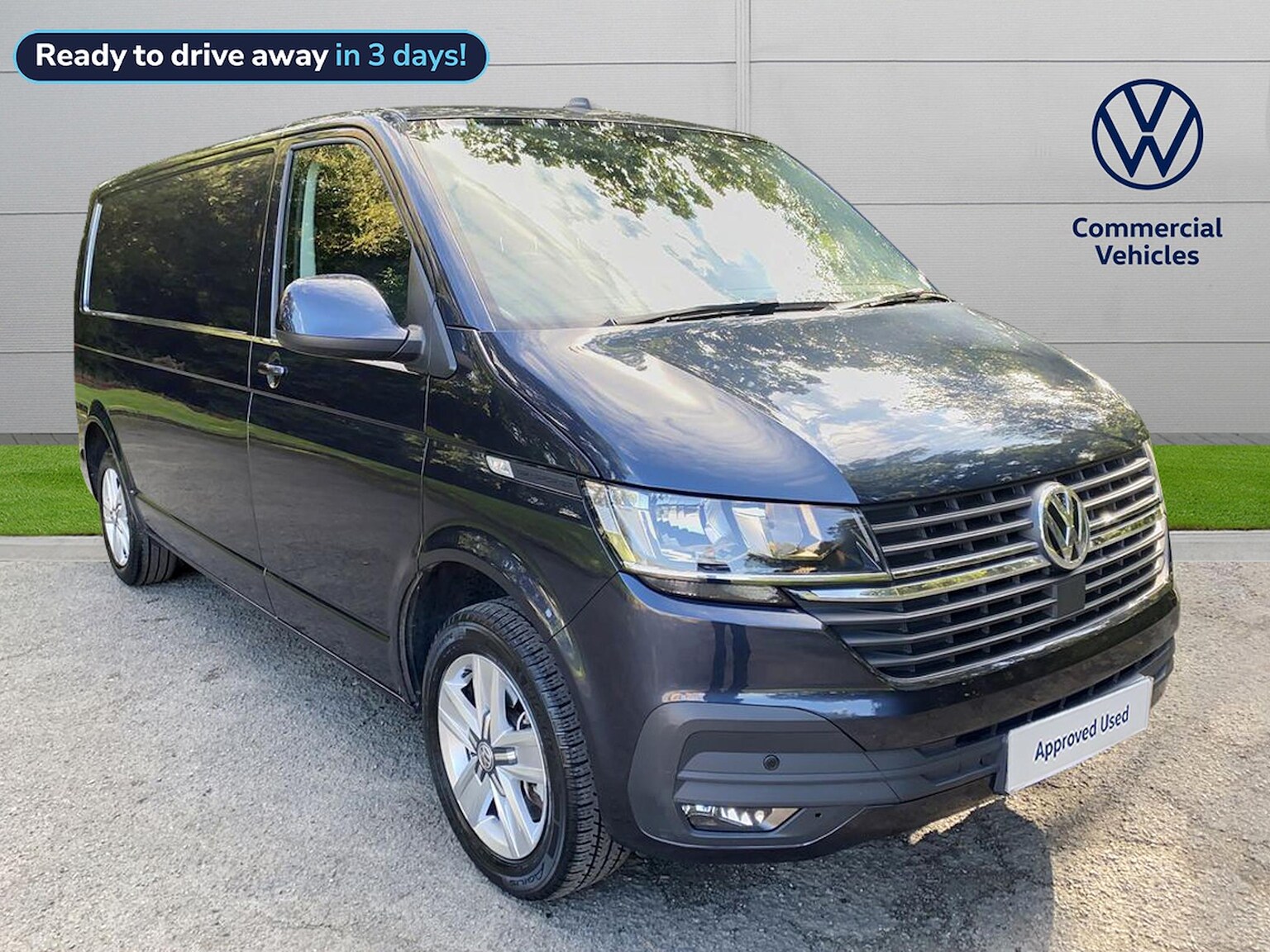 Main listing image - Volkswagen Transporter