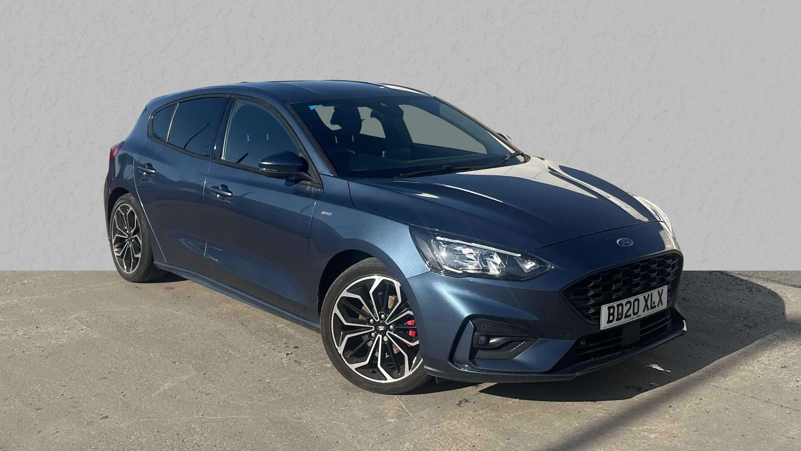 Main listing image - Ford Focus