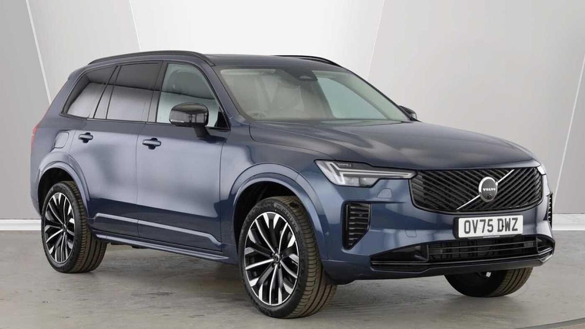 Main listing image - Volvo XC90