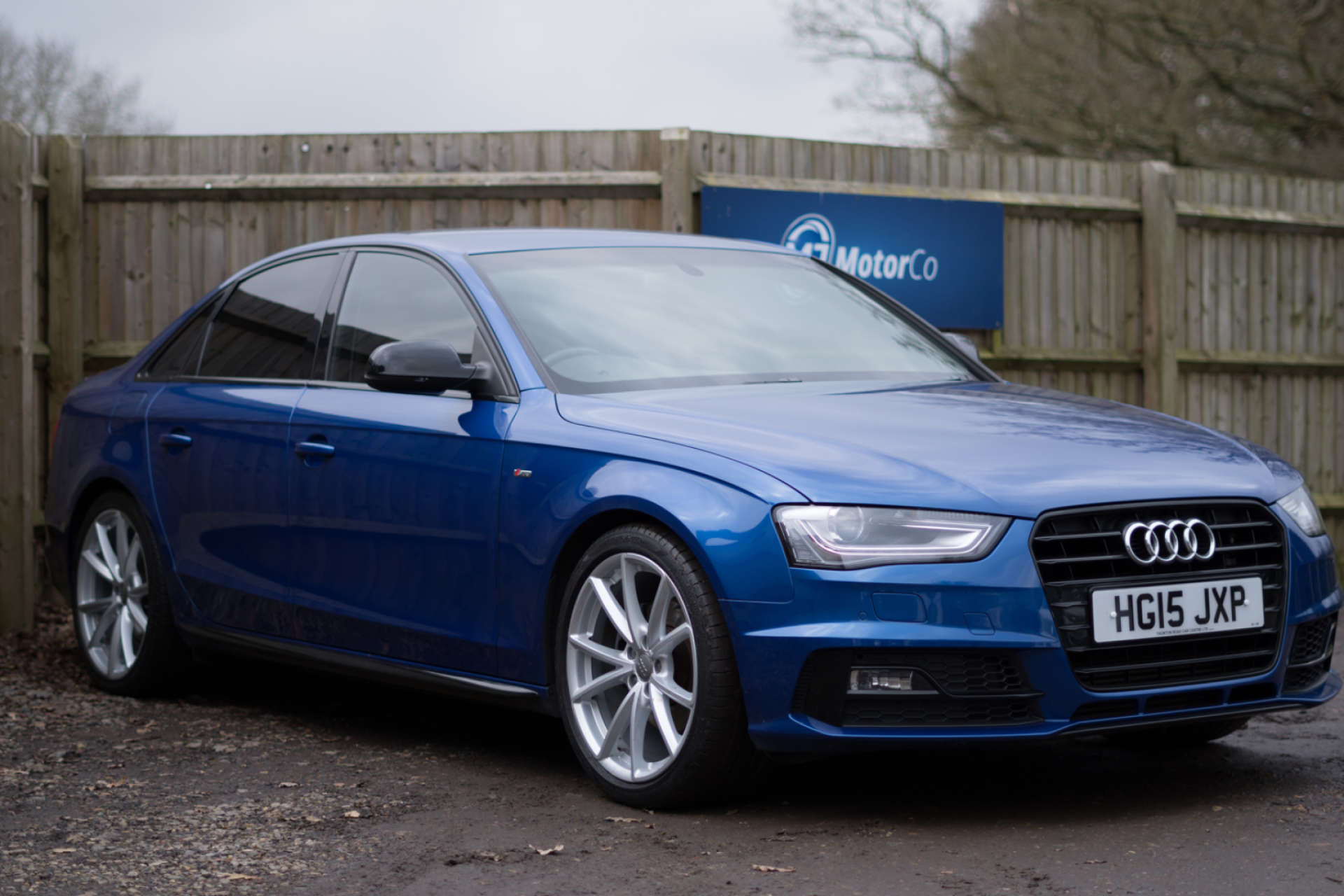 Main listing image - Audi A4