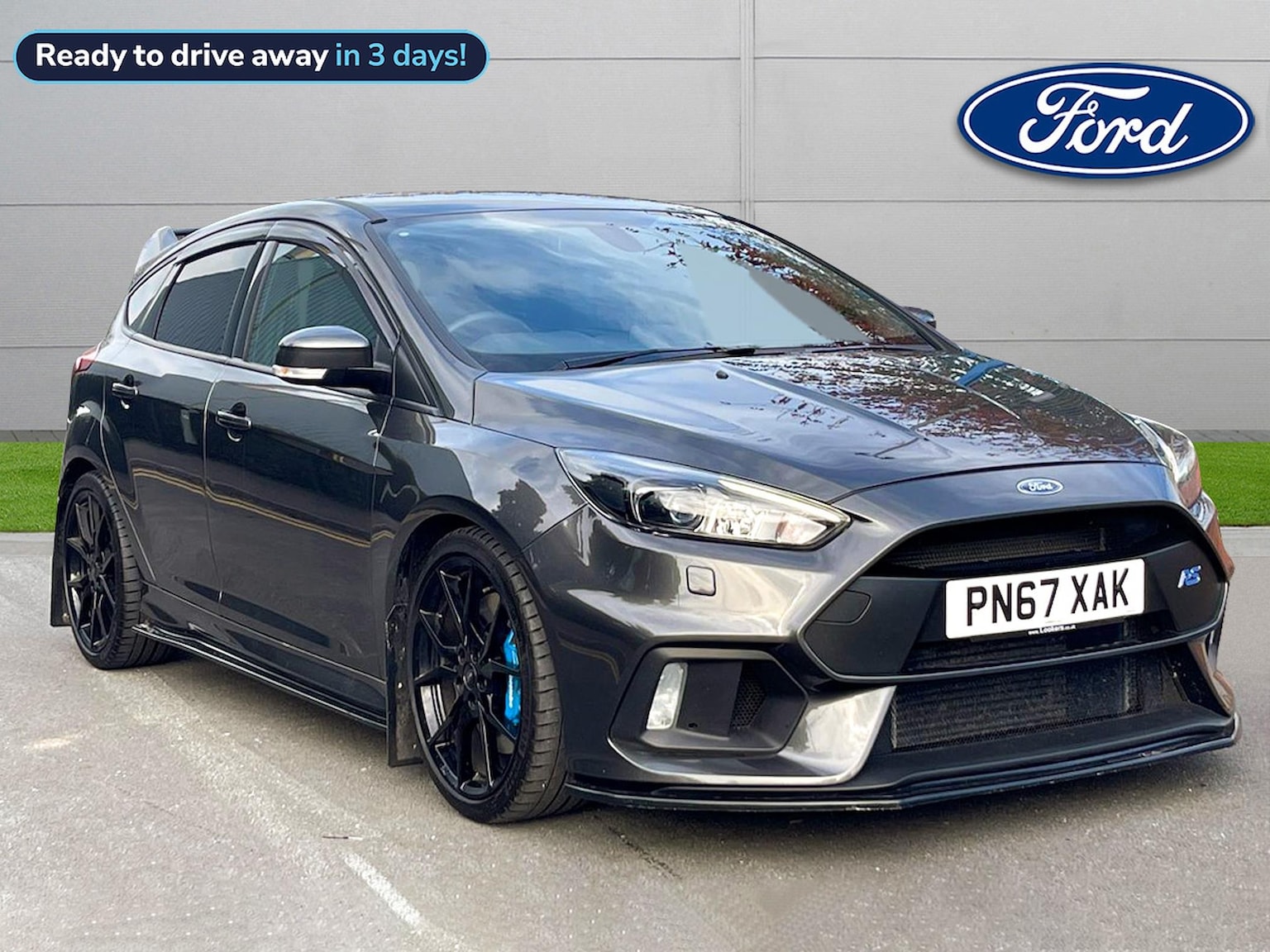 Main listing image - Ford Focus RS