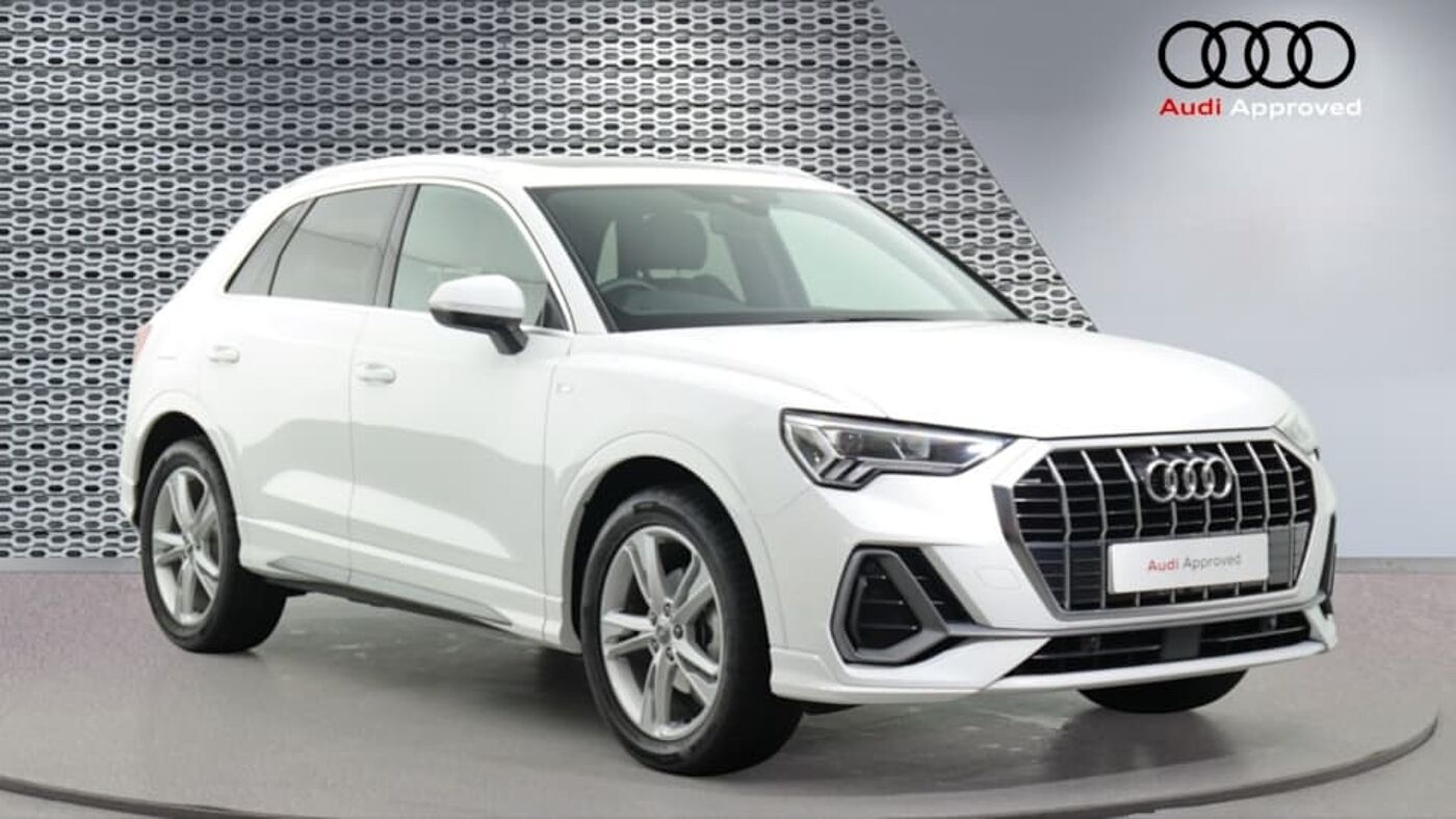 Main listing image - Audi Q3