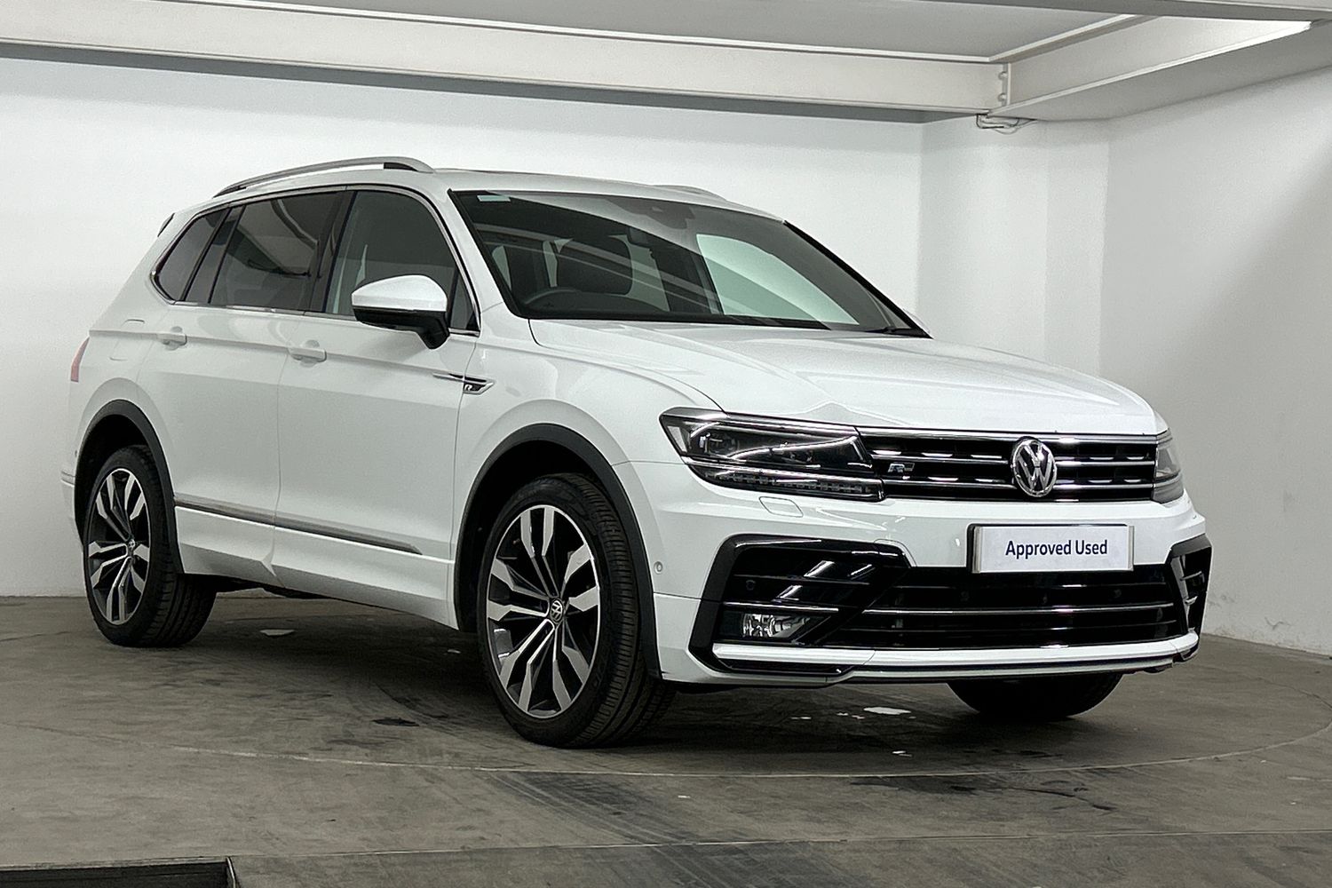 Main listing image - Volkswagen Tiguan Allspace
