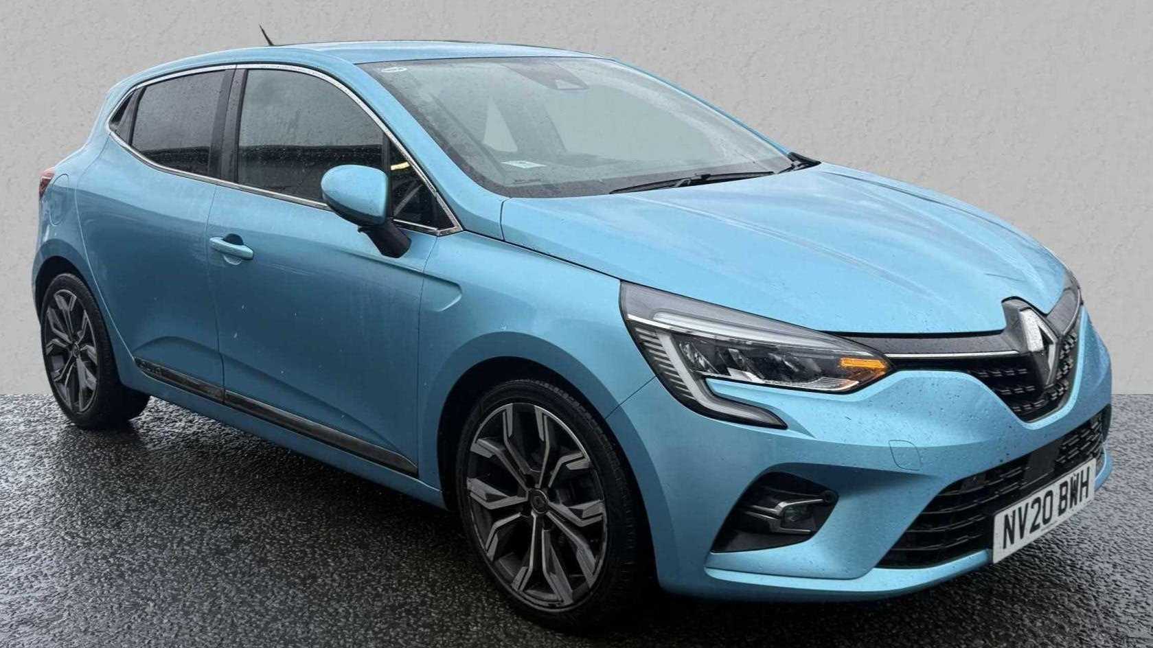 Main listing image - Renault Clio