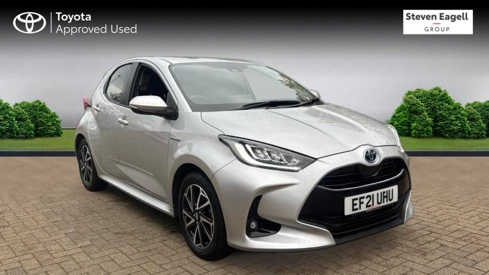 Main listing image - Toyota Yaris