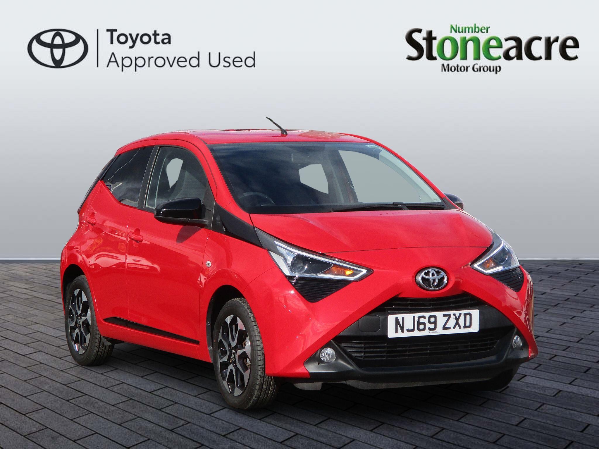 Main listing image - Toyota Aygo